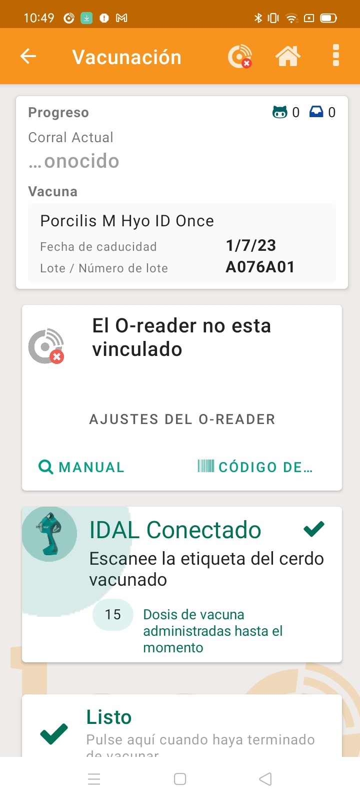 Smartphone mostrando un registro de vacunación en la app